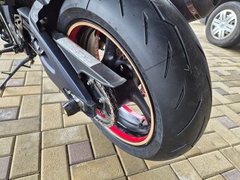 Suzuki GSX-R 750 limited Kevin Schwantz - 5