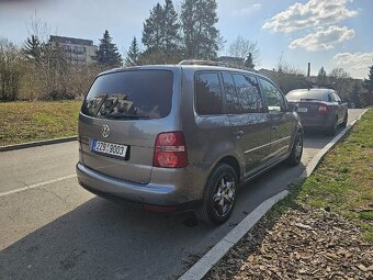 Prodám Volkswagen Touran 2.0TDI 103 kW DSG - 5