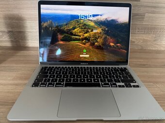 Macbook air 13" 2020 i3 - 5