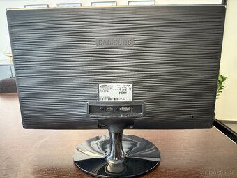 LED monitor Samsung 24” - 5