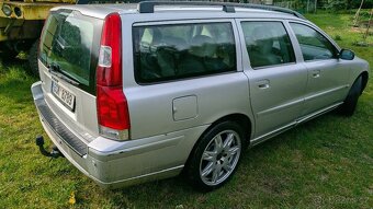Volvo V70 D5 - 5