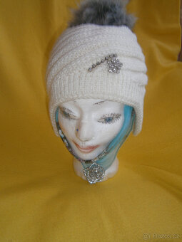 Dámská čepice - 5