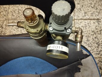 Regulátor tlaku vzduchu  s přimazáváním - 5