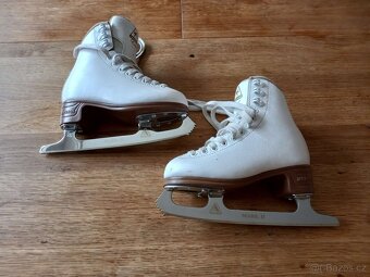 Krasobrusle Jackson Excel, dívčí, vel. 28.5 - 5