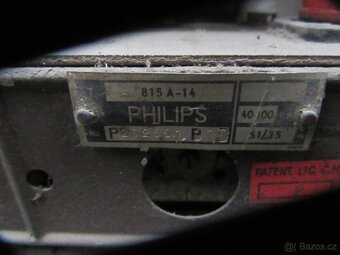 Nabízím starožitné radio Philips. Netestováno. Prodávám jako - 5