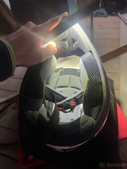 Prodam helmu airoh 55-56 - 5