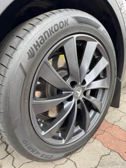 Tesla Y 09/2022 LR AWD 69373km - 5