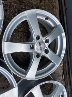 Alu disky DEZENT 6,5Jx16 ET40 5x114,3r16 - 5