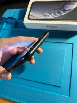 iPhone XR Black 64GB, baterie 100% - 5
