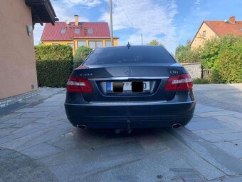 Mercedes-Benz E 300 CDI - 5