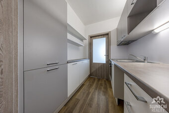 Pronájem zrekonstruovaného bytu 1+kk, 27 m², Uherské Hradišt - 5