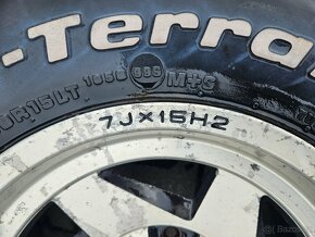 5x139,7 15 7J ET -10 Melber Offroad alu kola + 2x pneu AT - 5