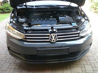 VW TOURAN 1.6 TDI 85KW FULLLED NAVI WEBASTO EL.TAŽNÉ 181kmR - 5