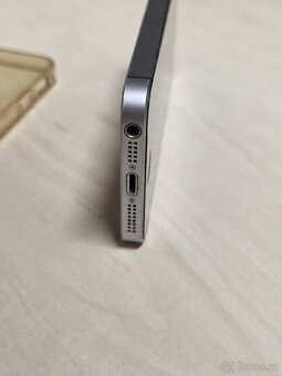iPhone SE na diely - 5