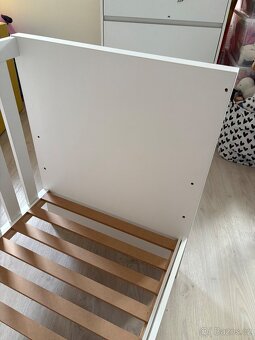 Luxusní dětská bílá moderní postýlka - 5