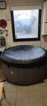 Vířivka,nafukovaci vířivka,spa - 5