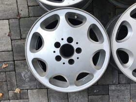 kola mercedes r15, 8 loche, půlměsíce - 5