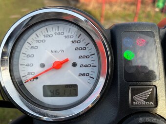 Honda Hornet CB600F r.v.2004 - 5