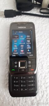 Nokia E66 - 5