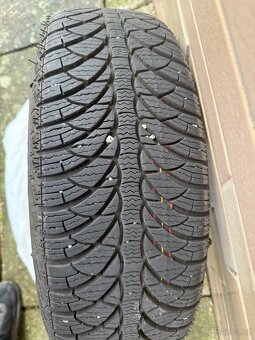 Prodám Alu Vw s pneu - 5