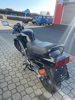 Honda NTV 650 s nesmrtelným motorem - 5