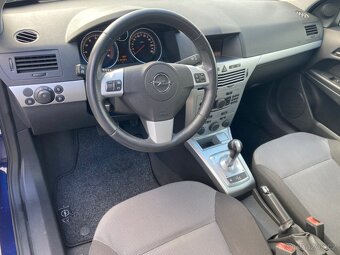Opel Astra, 1.6i16v GTC (85kW), automat, klima, alu kola - 5