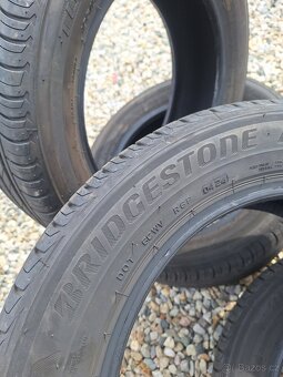 Pneu Bridgestone Turanza 195/60/16 - 5