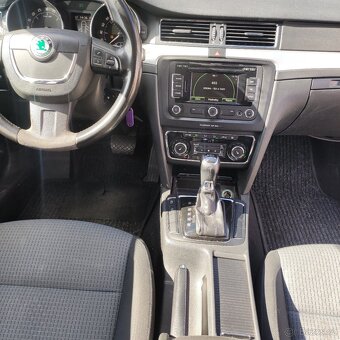Škoda Superb 2,r.v 3/2013,103kw-commonrail,DSG - 5