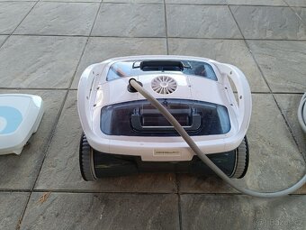 Bazénový vysavač CRYSTALLIC AQ11XXXX 110W - 5