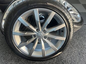 ALU kola letní 5x112 VW Monterey R18 Passat B8 - 5