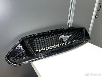 Přední mřížka (grill) – Ford Mustang (r. 2015+) - 5