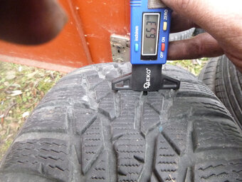 4x zimní pneu nokian 195/65 r15 (6,5-7 mm) - 5