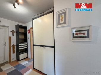 Prodej bytu 2+1, 50 m², Solenice - 5