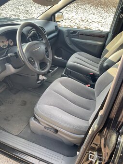 Chrysler Grand Voyager 2.8 CRD - 5