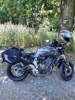 Yamaha MT-07 - 5