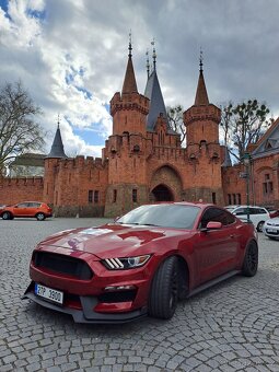 Ford Mustang GT 500 - 5
