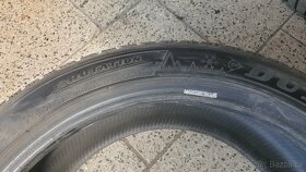 Prodám Zimní Pneu 235 45 R18 goodyear - 5