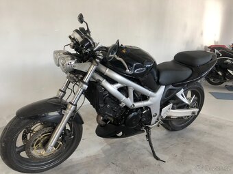 Suzuki SV650 - 5
