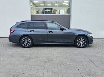 BMW Řada 3, 330e SportLine - 5