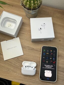 Bílá Bezdrátová Sluchátka - 5