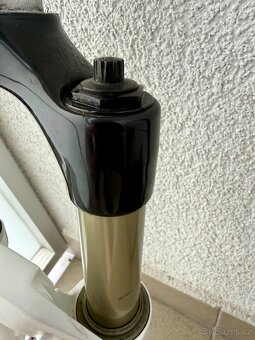 Vidlice rock shox recon gold TK 29” + přední kolo - 5
