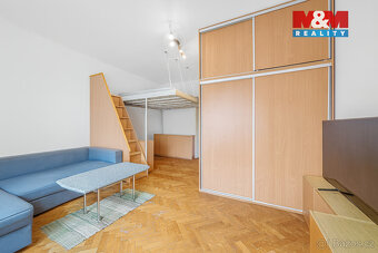 Prodej bytu 1+1, 51 m², Hradec Králové, ul. Střelecká - 5