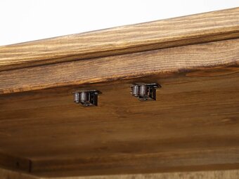 RUSTIKÁLNÍ ŠATNÍ SKŘÍŇ - 5