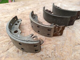 Dácia 1310 brz.buben, čelisti - 5