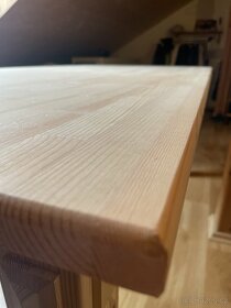 Dřevěný stůl - 5