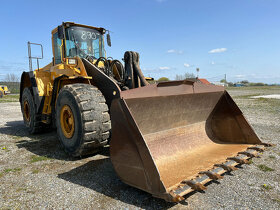 Čelní nakladač VOLVO L 150 E, ROK 2007 - 5