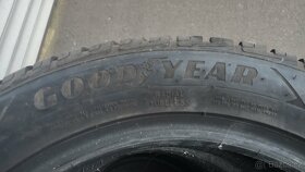 Zimní pneu Goodyear Ultra grip performance 215/55 R17 98V - 5