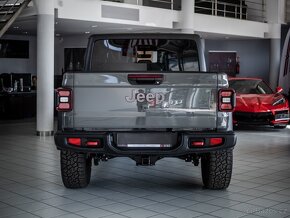Jeep Rubicon Gladiator - 5