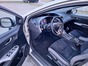 Honda Civic, 1.8i-vtec AUTOMAT nová STK - 5