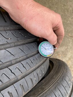 Pneu 225/45 R17 - 5